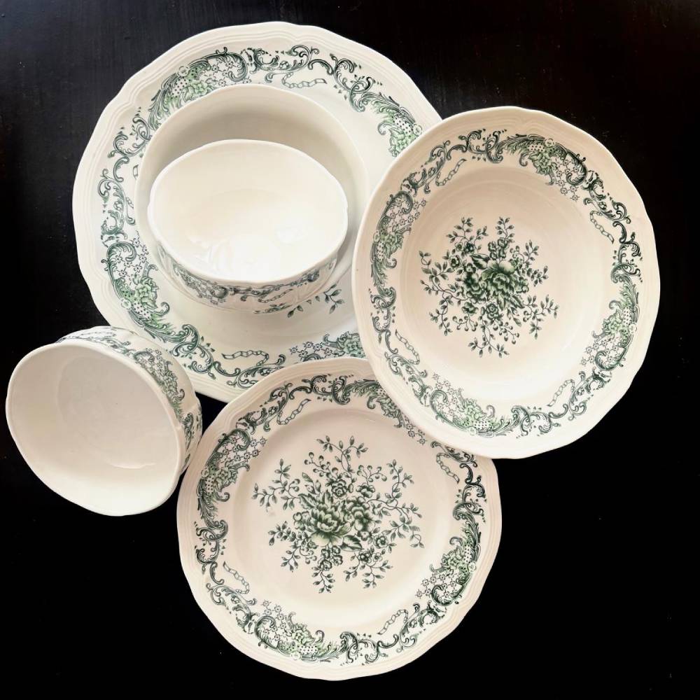 Vintage Floral Dinnerware Set